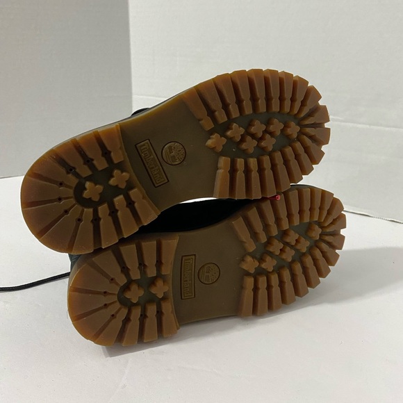 Timberland Black Water Poof Suede Boots Boy Size 12 Great Condition - Picture 6 of 6